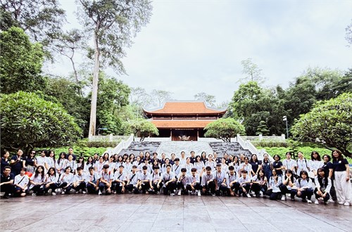 Trường THPT Lê Quý Đôn - Đống Đa tổ chức dâng hương và tham quan tại khu di tích lịch sử K9 Đá Chông!