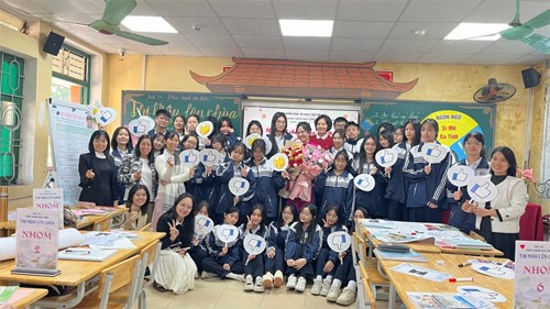 Cô giáo Nguyễn Thị Thu đạt giải Nhì trong Hội thi Giáo viên dạy giỏi cấp Cụm năm học 2025 - 2026