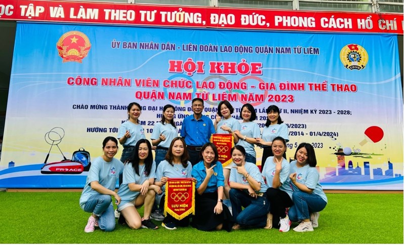 Giáo viên trường THCS Nam Từ Liêm tham gia Hội khoẻ công nhân viên chức lao động – gia đình thể thao quận Nam Từ Liêm năm 2023 