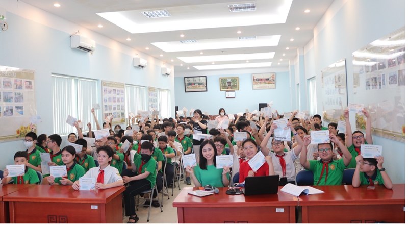 Học sinh trường THCS Nam Từ Liêm tham dự cuộc thi Solve for Tomorrow 2023 (SFT)
