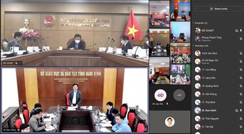 Thứ trưởng Bộ GD-ĐT Nguyễn Hữu Độ: Cố gắng chỉ có lớp học trực tuyến chứ không có trường học trực tuyến