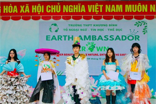  Earth Ambassador Crown  “bùng nổ” tình yêu môi trường tại Trường THPT Khương Đình