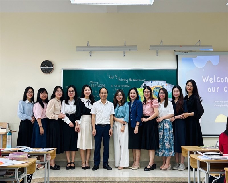 Trường THPT Khương Đình tổ chức sinh hoạt chuyên đề môn Tiếng Anh năm học 2023 – 2024