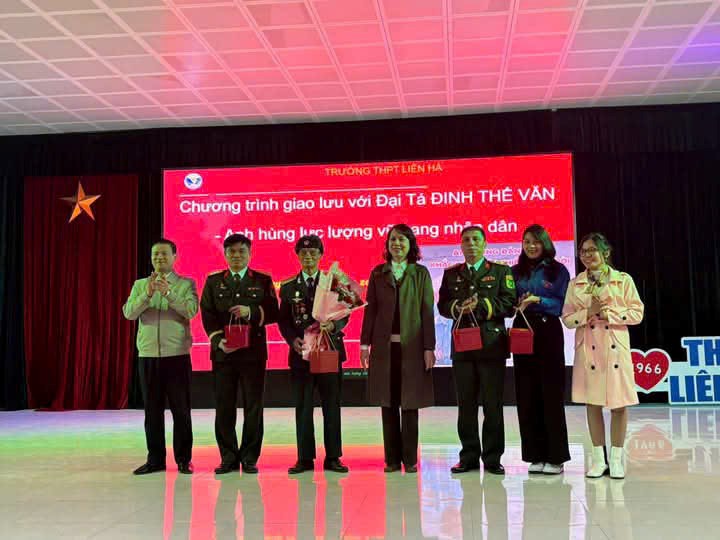 Tổng kết hoạt động chào mừng kỉ niệm 80 năm Ngày thành lập Quân đội nhân dân Việt Nam( 22/12/1944- 22/12/2024) và 35 năm Ngày Quốc phòng toàn dân( 22/12/1989- 22/12/2024).