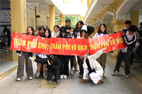 Cuộc thi: Tìm hiểu kiến thức pháp luật dành cho học sinh THPT cụm Hoàn Kiếm - Hai Bà Trưng năm 2024