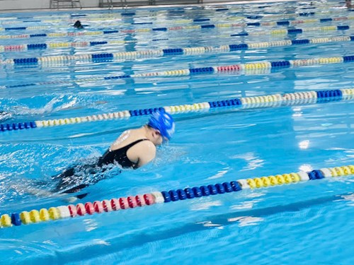 Trường THPT Trần Phú - Hoàn Kiếm tổ chức thành công giải bơi “Đường đua xanh”